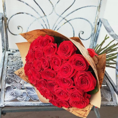 Купить на заказ Букет из 31 красной розы с доставкой в Аягозе